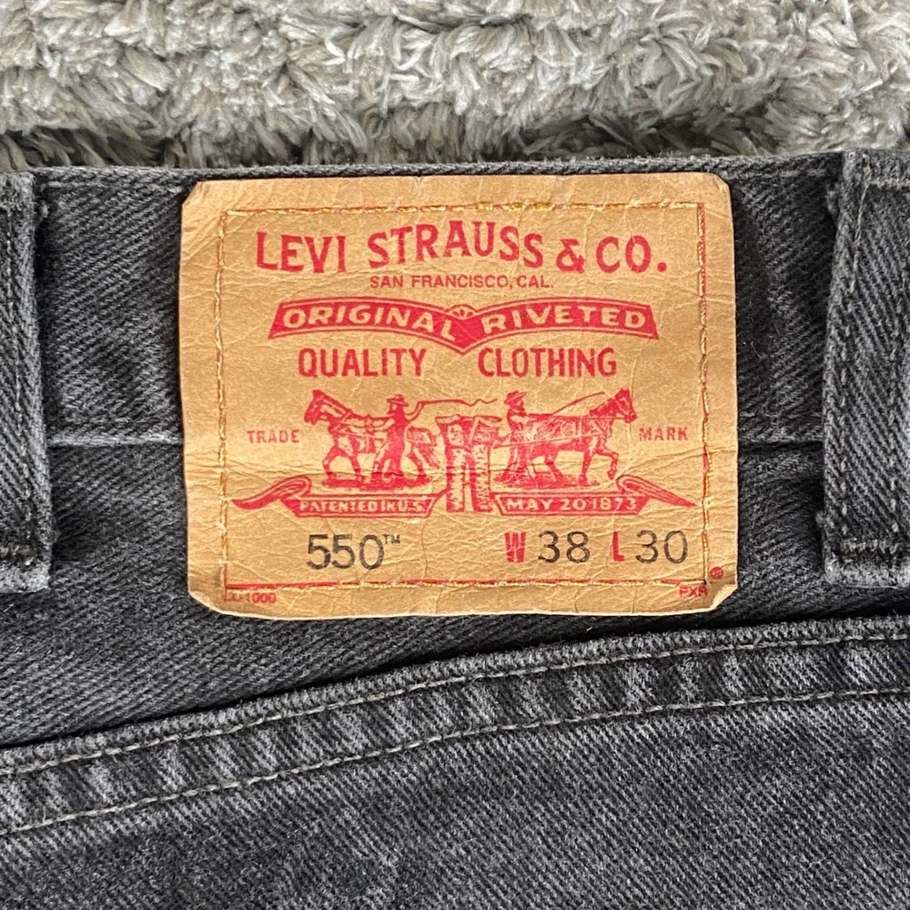 Vintage Levi 550 Jeans Mens 38x30 Black Denim Relaxed Fit Tapered Leg Pants‎ Y2k